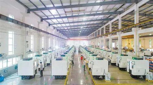 璀璨煙火映蓬江，科技賦能工業興——新春煙花匯演暨電子產品技術發展展望